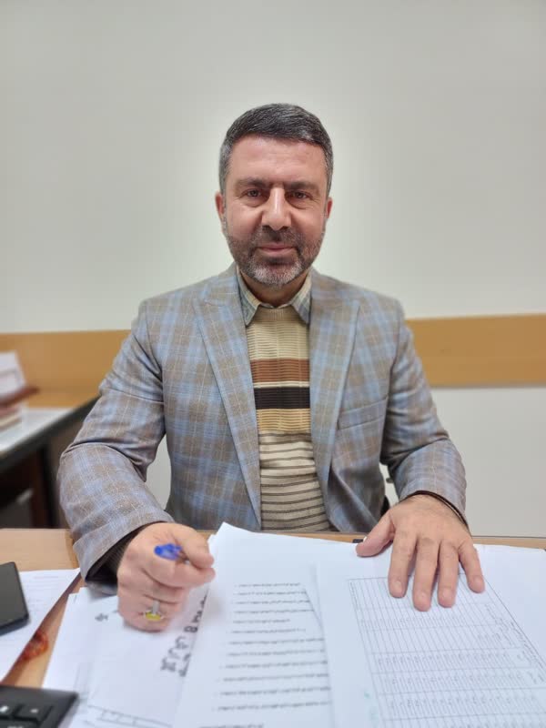 سید صادق اعتمادی کیا